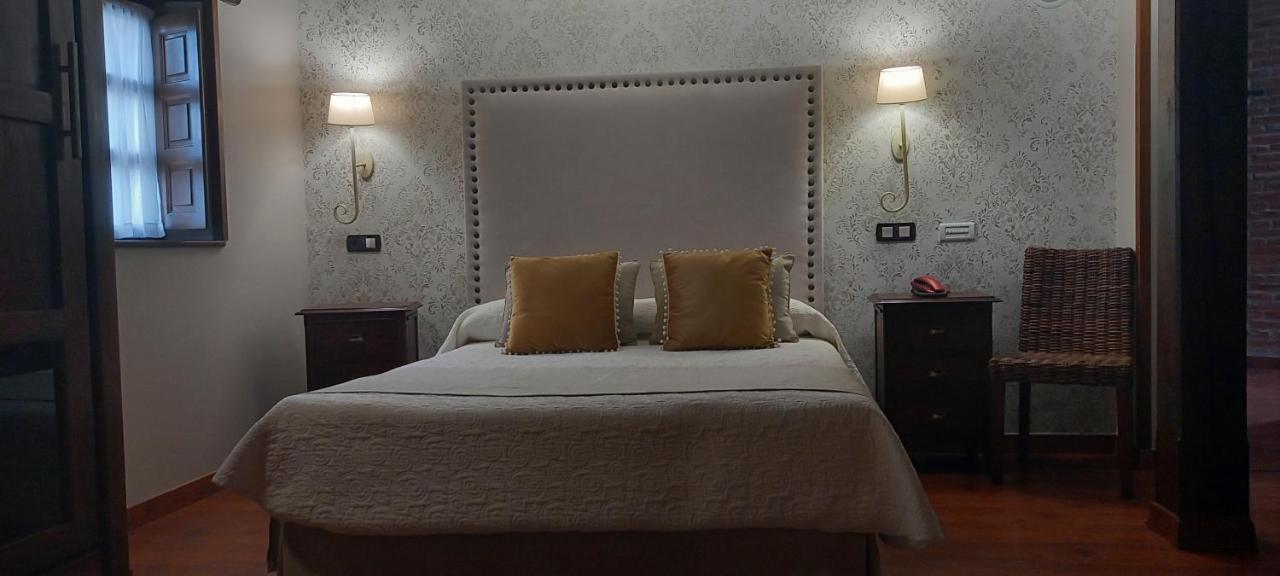 La Casona De Revolgo Hotel Сантилана дел Мар Екстериор снимка