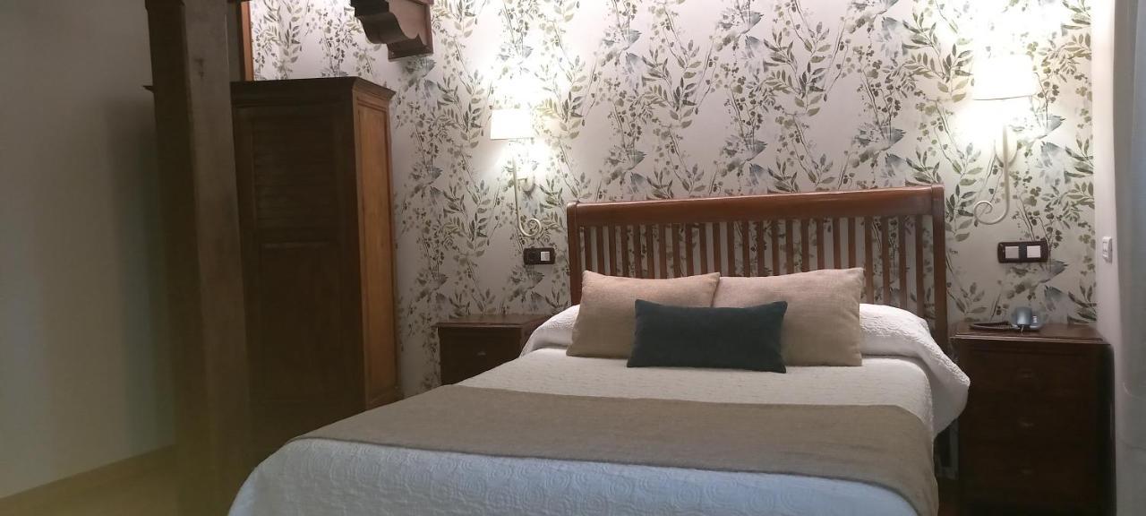 La Casona De Revolgo Hotel Сантилана дел Мар Екстериор снимка