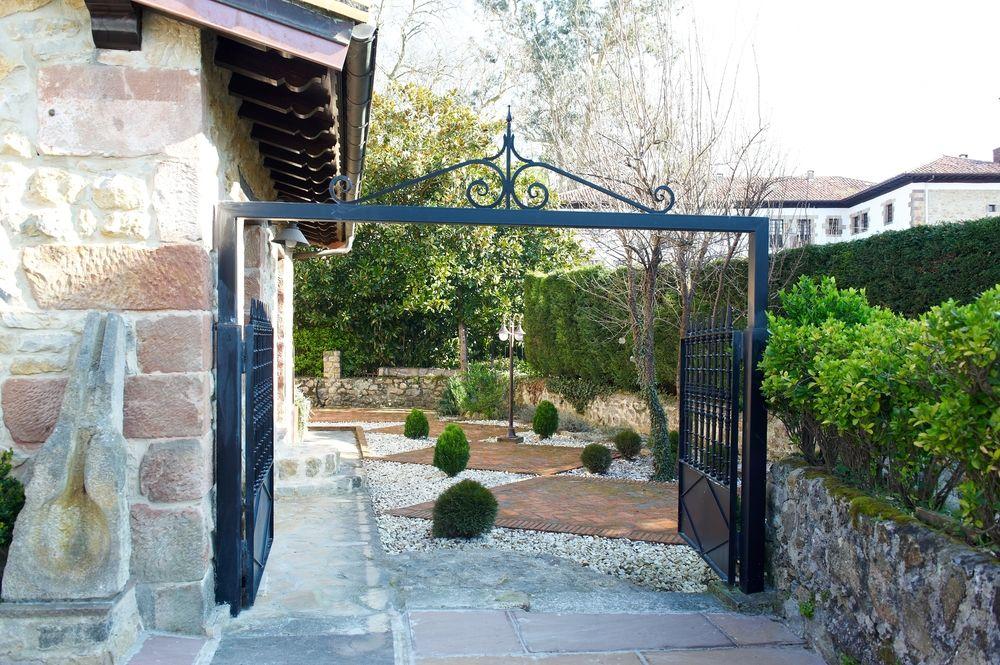 La Casona De Revolgo Hotel Сантилана дел Мар Екстериор снимка